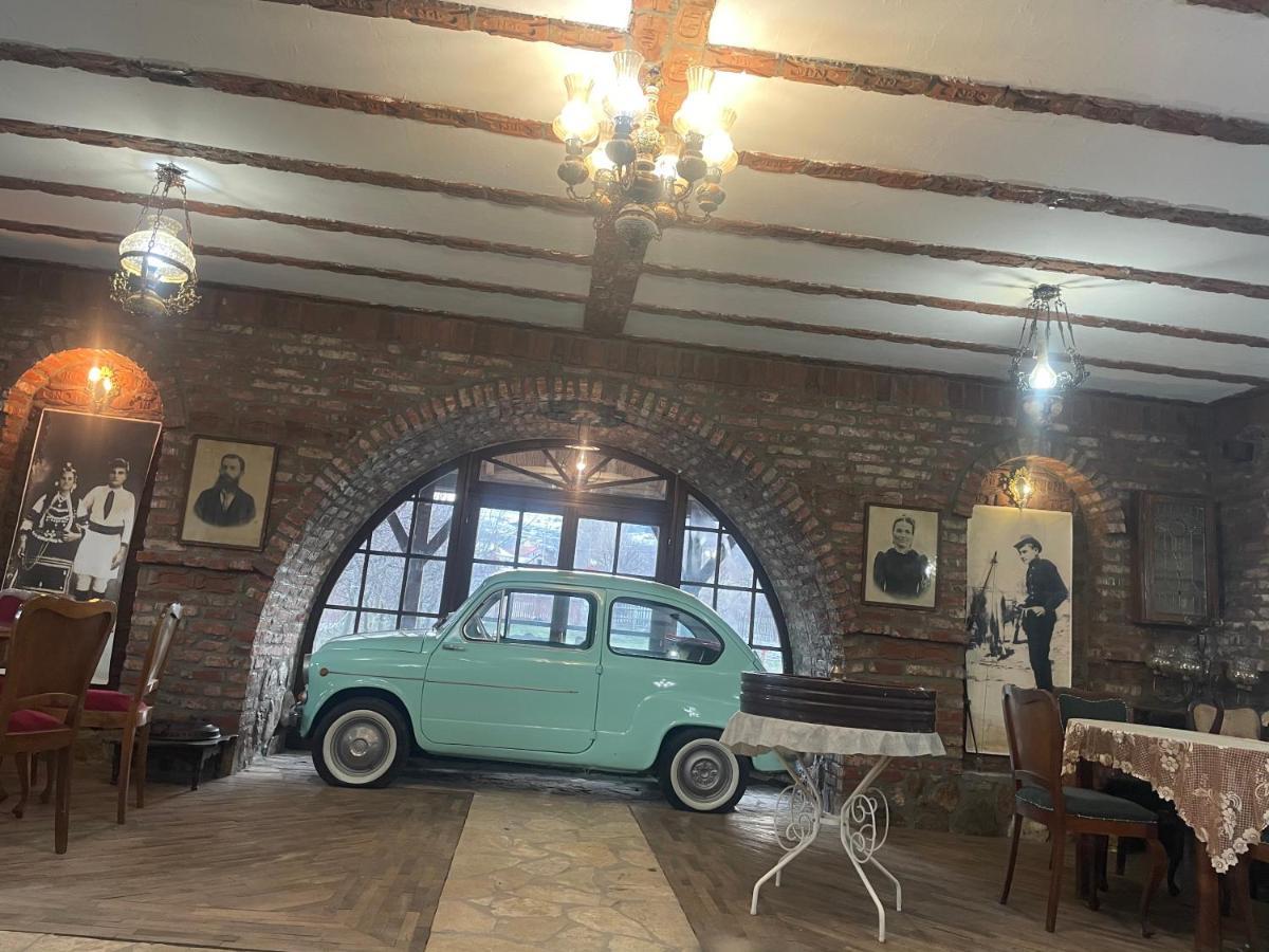 Apartment In Antique Museum Filip 比托拉 外观 照片